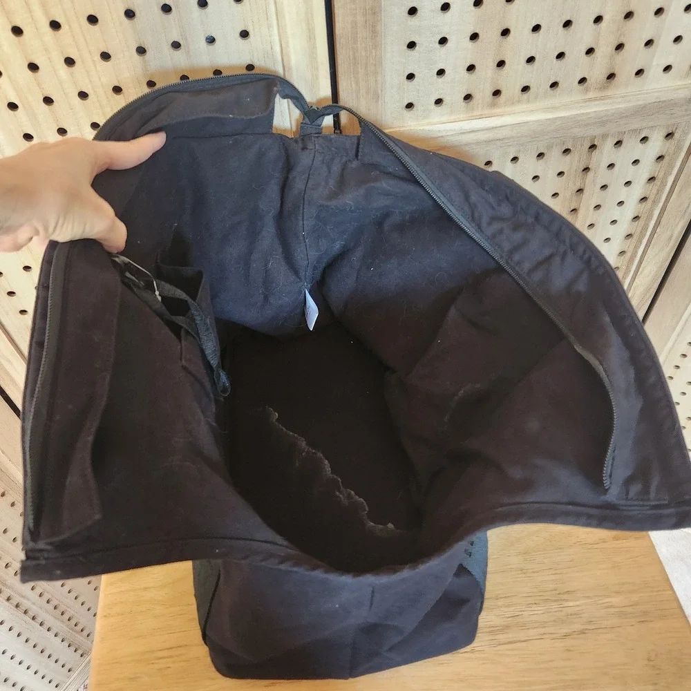 Wild One Black Pet Travel Carrier for Small Dog Pets 100%‎ cotton canvas